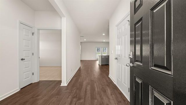 8592 Secretariat Drive, Lithonia, GA 30058