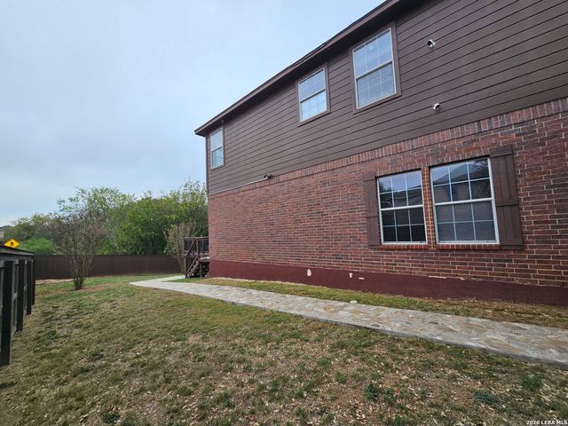 9235 Rainbow Creek, San Antonio, TX 78245