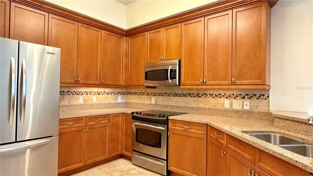 350 CAROLINA AVENUE 407, Winter Park, FL 32789
