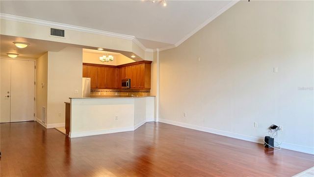 350 CAROLINA AVENUE 407, Winter Park, FL 32789