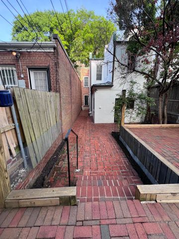 947 25TH ST NW, Washington, DC 20037