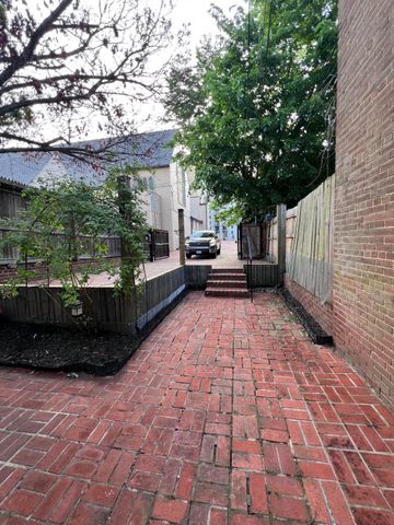 947 25TH ST NW, Washington, DC 20037