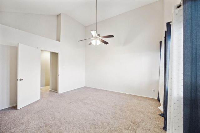 2023 Gentryside Drive 304, Houston, TX 77077