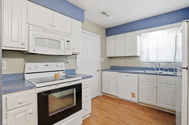 3408 Oak Tree Drive N, Indianapolis, IN 46227