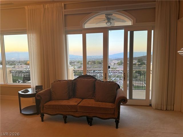 5 Yorkridge Court, Henderson, NV 89052