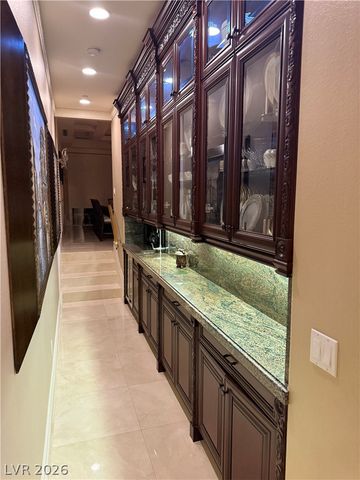 5 Yorkridge Court, Henderson, NV 89052