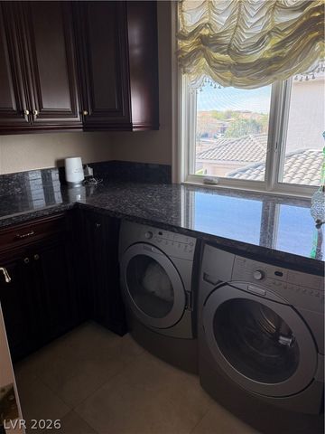 5 Yorkridge Court, Henderson, NV 89052