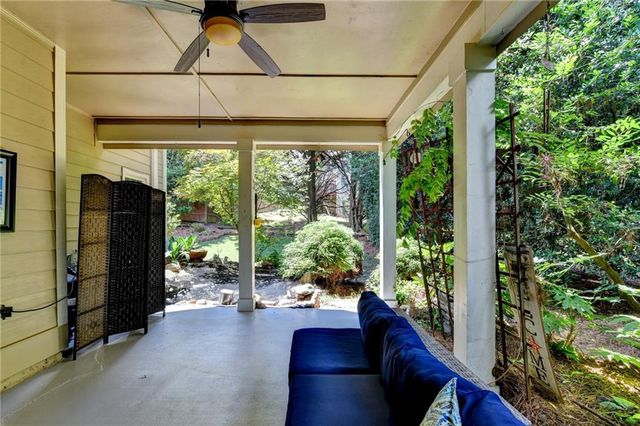 315 Willow Crescent Way, Johns Creek, GA 30022