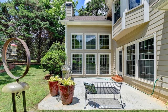 315 Willow Crescent Way, Johns Creek, GA 30022