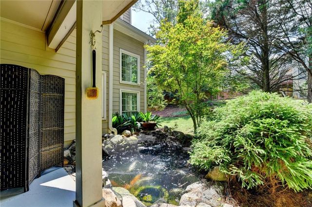 315 Willow Crescent Way, Johns Creek, GA 30022