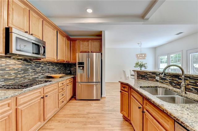 315 Willow Crescent Way, Johns Creek, GA 30022