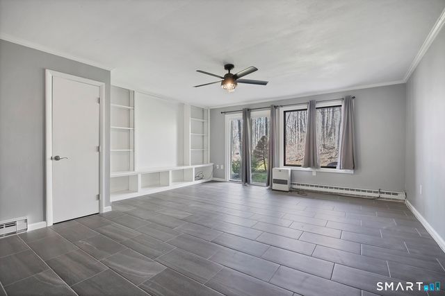 21 Hawthorn Court 21, Cromwell, CT 06416