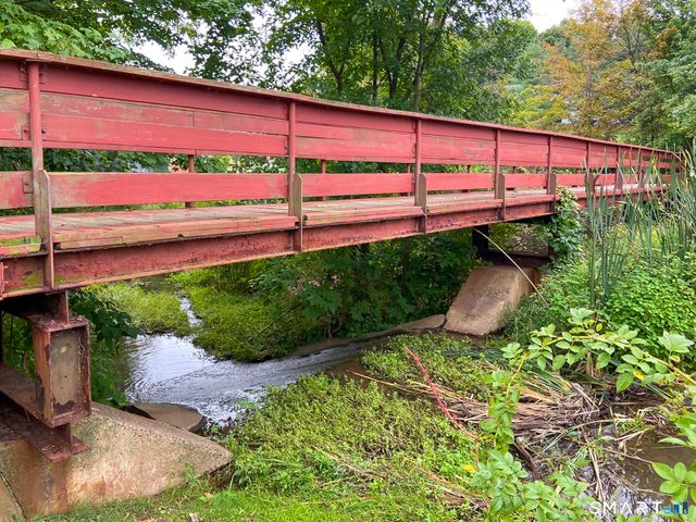 21 Hawthorn Court 21, Cromwell, CT 06416