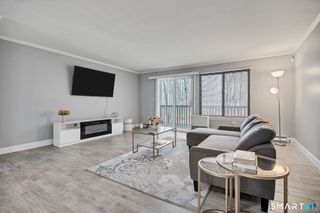 21 Hawthorn Court 21, Cromwell, CT 06416