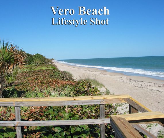 201 Spyglass Lane, Vero Beach, FL 32963