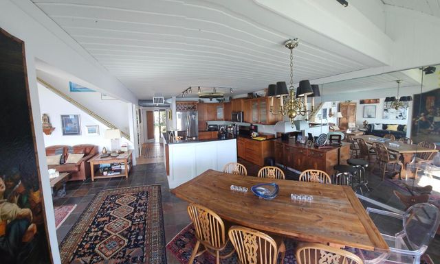 201 Spyglass Lane, Vero Beach, FL 32963