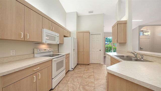 3521 BRANCH CREEK DRIVE, Sarasota, FL 34235