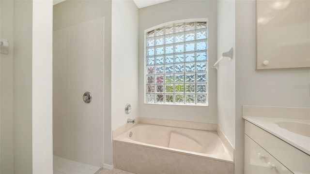 3521 BRANCH CREEK DRIVE, Sarasota, FL 34235