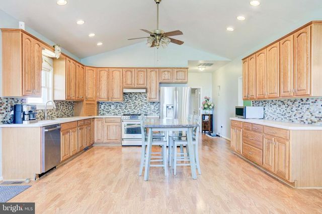 7453 OPAL RD, Warrenton, VA 20186