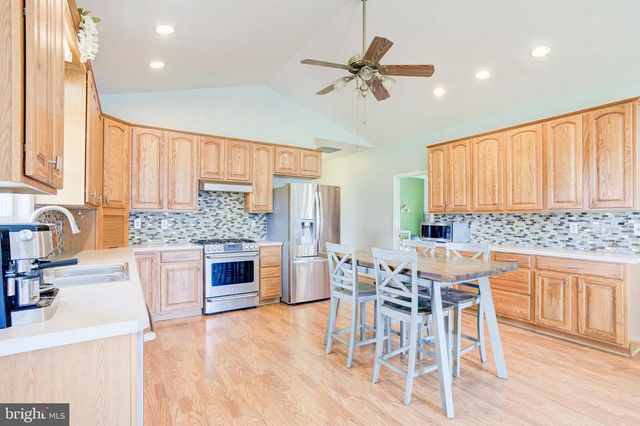 7453 OPAL RD, Warrenton, VA 20186