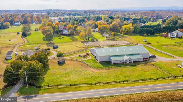 7453 OPAL RD, Warrenton, VA 20186