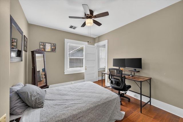640 E Cambridge Avenue, Fresno, CA 93704