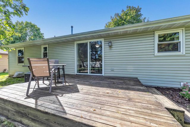 610 S WILD ROSE LANE, Appleton, WI 54914
