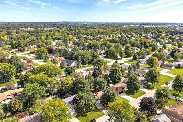 610 S WILD ROSE LANE, Appleton, WI 54914