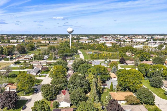 610 S WILD ROSE LANE, Appleton, WI 54914