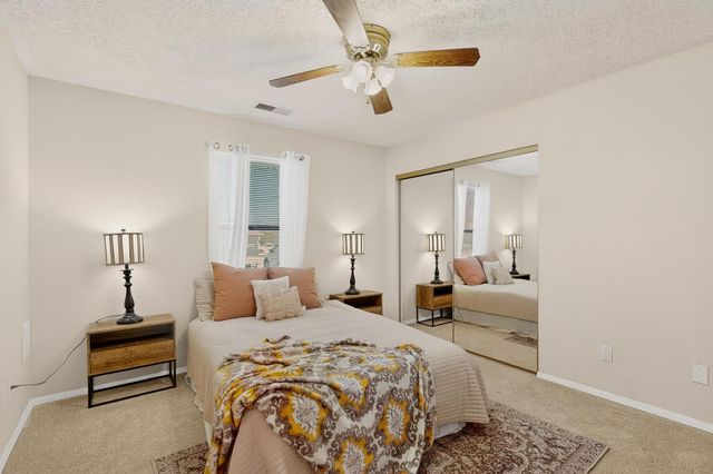 6124 Hokona Place NW, Albuquerque, NM 87120