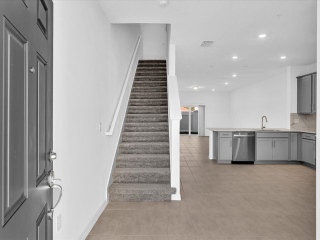 4446 Jetty Lane, Palm Bay, FL 32905