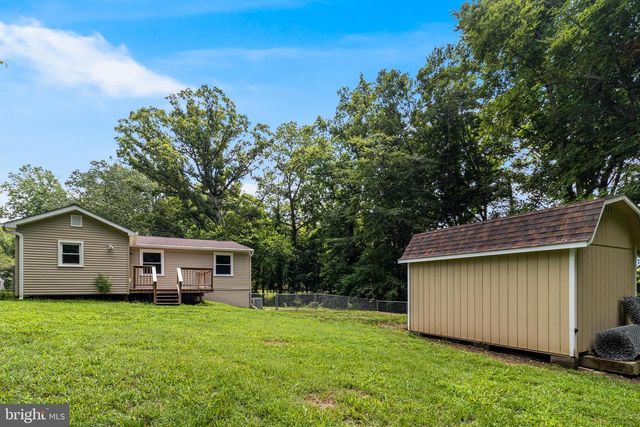 8595 FAIRGROUND RD, Bel Alton, MD 20611