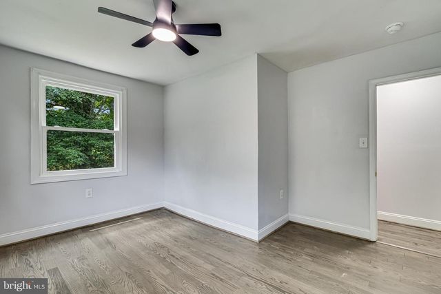 8595 FAIRGROUND RD, Bel Alton, MD 20611