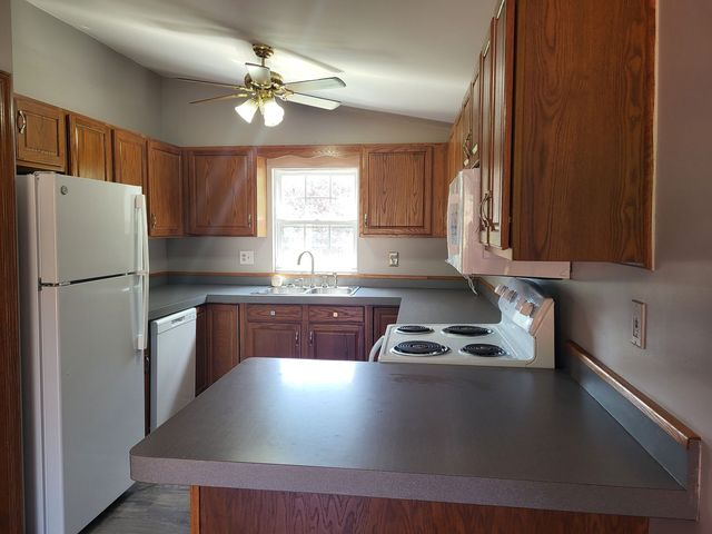 104 Sparks Ave., Twp Of But Nw, PA 16001