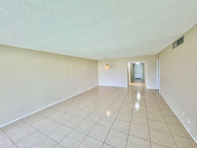 2601 S Palm Aire Dr 212, Pompano Beach, FL 33069