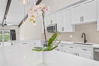 10301 Jasmine Ct, Pembroke Pines, FL 33026