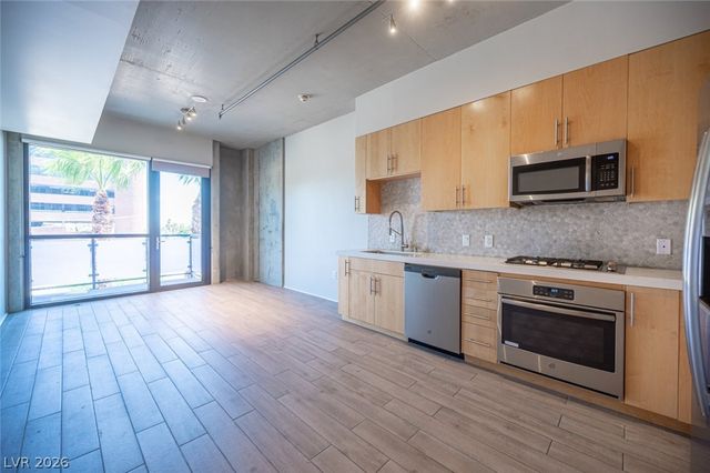 353 East Bonneville Avenue 373, Las Vegas, NV 89101