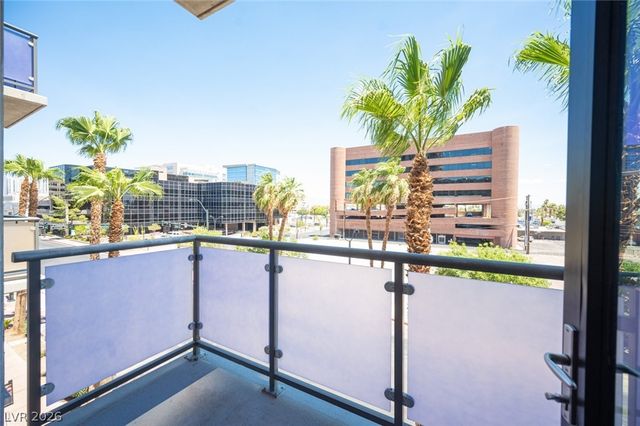 353 East Bonneville Avenue 373, Las Vegas, NV 89101