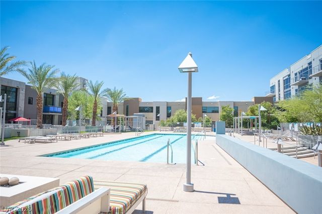 353 East Bonneville Avenue 373, Las Vegas, NV 89101