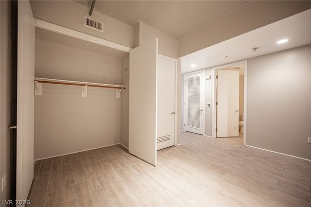 353 East Bonneville Avenue 373, Las Vegas, NV 89101