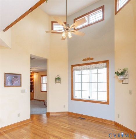 831 W Washington St, Highland Springs, VA 23075