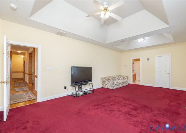 831 W Washington St, Highland Springs, VA 23075