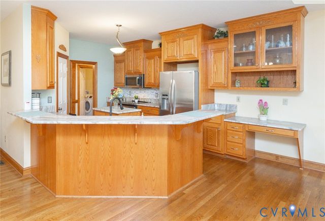 831 W Washington St, Highland Springs, VA 23075