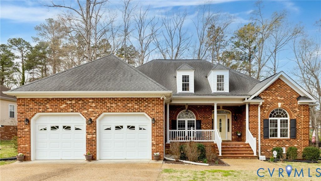 831 W Washington St, Highland Springs, VA 23075