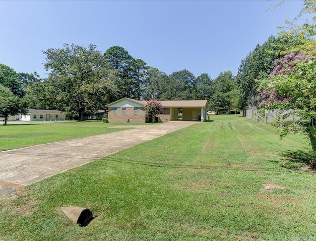 1616 Pine Bluff Street, Malvern, AR 72104