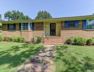 1616 Pine Bluff Street, Malvern, AR 72104