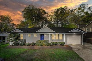 2634 Birch Street SE, Smyrna, GA 30080