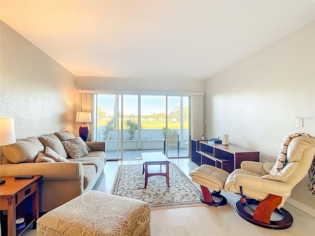 404 CERROMAR CIRCLE N 115, Venice, FL 34293