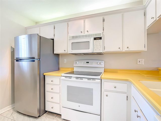 404 CERROMAR CIRCLE N 115, Venice, FL 34293