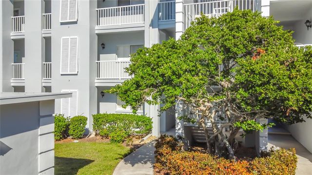 404 CERROMAR CIRCLE N 115, Venice, FL 34293